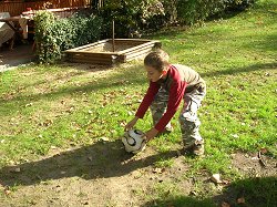 Fußball spielen